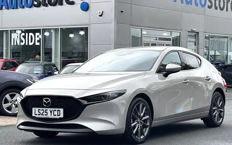 Used Mazda 3 Exclusive-Line 140 HP (102 kW) 2026 Hatchback