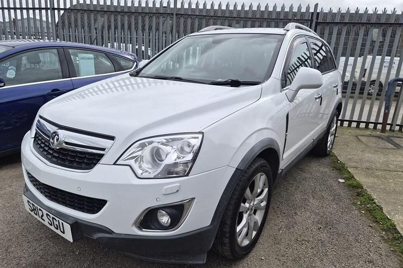 Used Vauxhall Antara 2012 White SUV