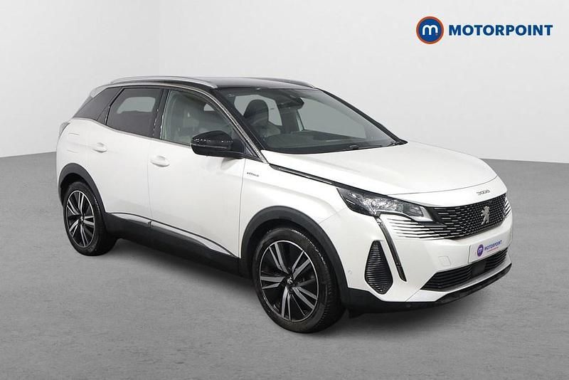 Used Peugeot 3008 Premium 224 HP (164 kW) 2021 White Hatchback