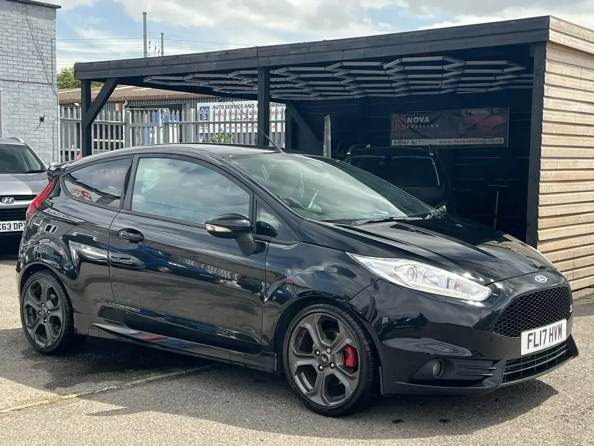 Used Ford Fiesta ST 182 HP (133 kW) 2017 Black Hatchback