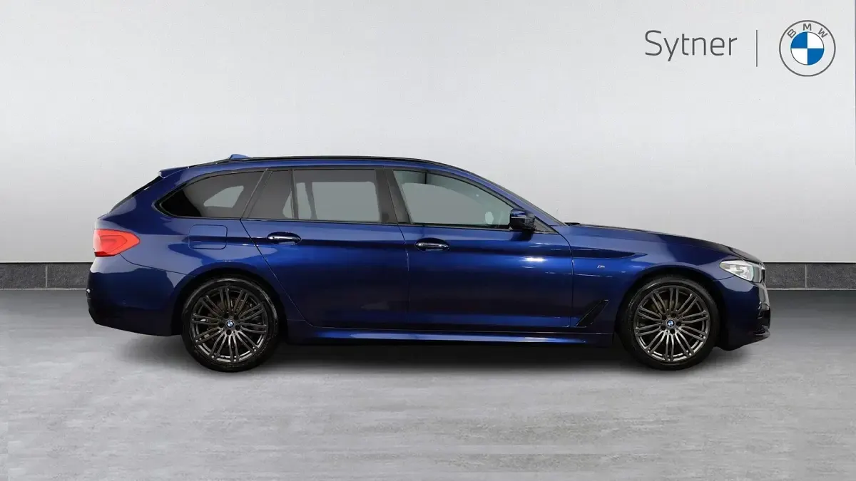 Used BMW 520 M Sport 187 HP (137 kW) 2018 Blue Estate
