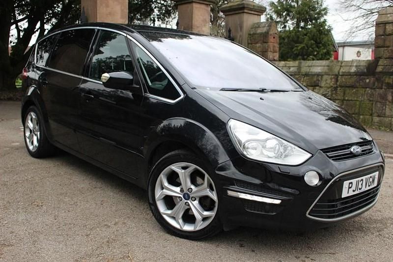 Used Ford S-MAX Titanium 163 HP (119 kW) 2013 Black MPV