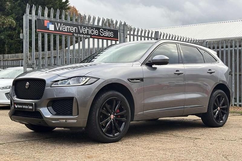 Used 2019 Jaguar F-Pace Chequered Flag SUV | £17,990 (Fair price) - Image 1/1