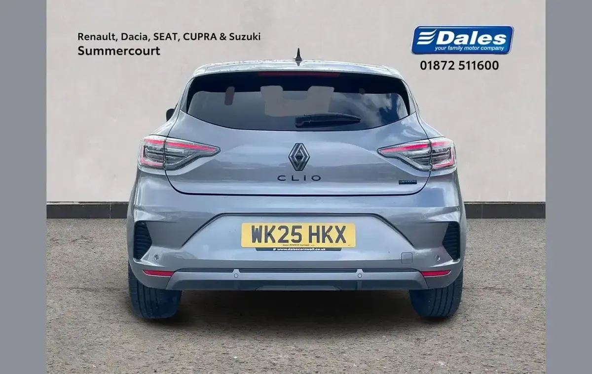 Used Renault Clio V Esprit Alpine 140 HP (102 kW) 2025 Grey Hatchback