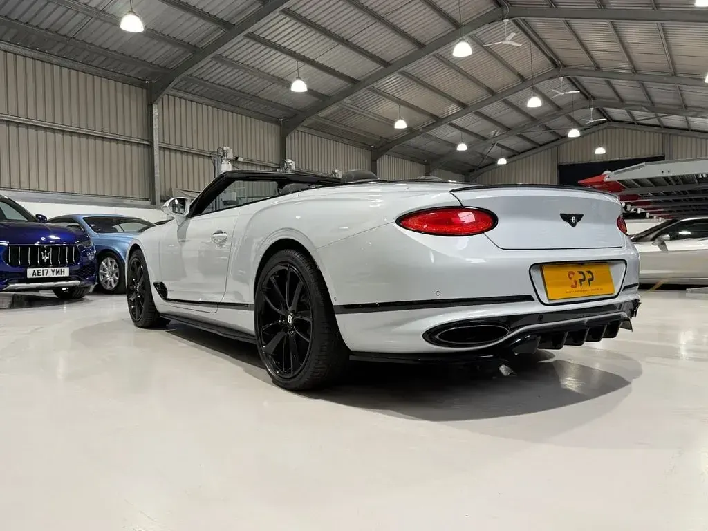 Used Bentley Continental 635 HP (467 kW) 2019 Grey Cabriolet