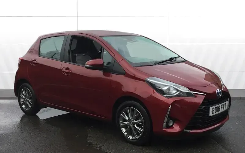 Used Toyota Yaris 101 HP (74 kW) 2020 Hatchback