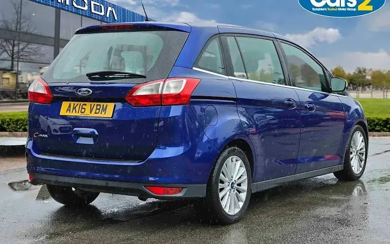 Used Ford Grand C-Max Titanium 150 HP (110 kW) 2016 Blue MPV