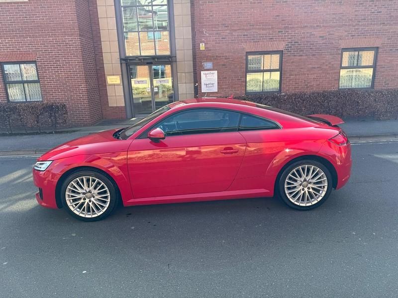 Used Audi TT Sport 180 HP (132 kW) 2016 Red Coupe