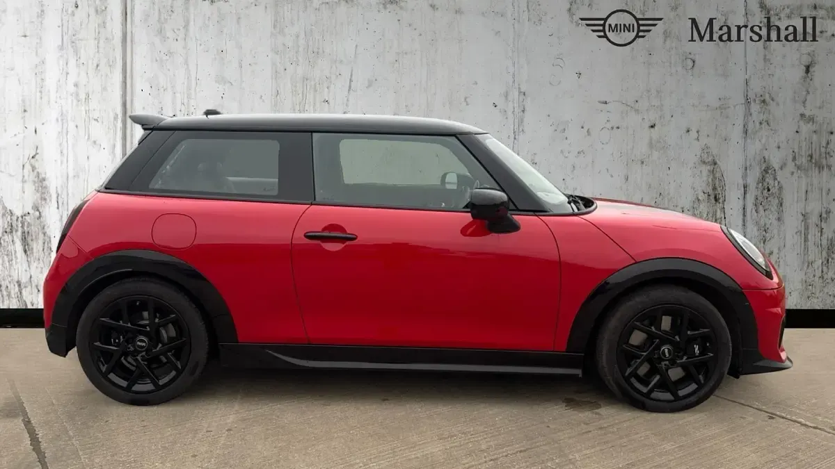 Usado Mini Cooper S Hatch 201 HP (147 kW) 2025 Vermelho Citadino