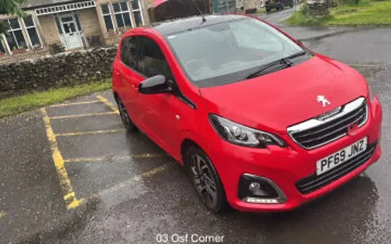 Used Peugeot 108 Allure 72 HP (52 kW) 2022 Hatchback