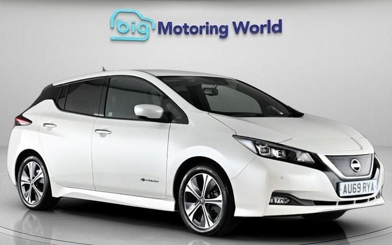 Used Nissan Leaf Tekna 110 kW (150 HP) 2022 Hatchback