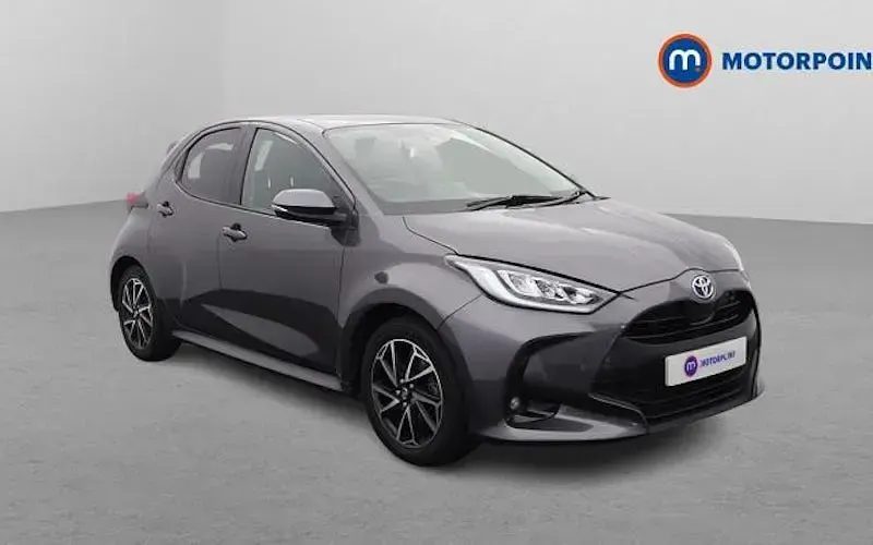 Used Toyota Yaris Design 116 HP (85 kW) 2022 Hatchback