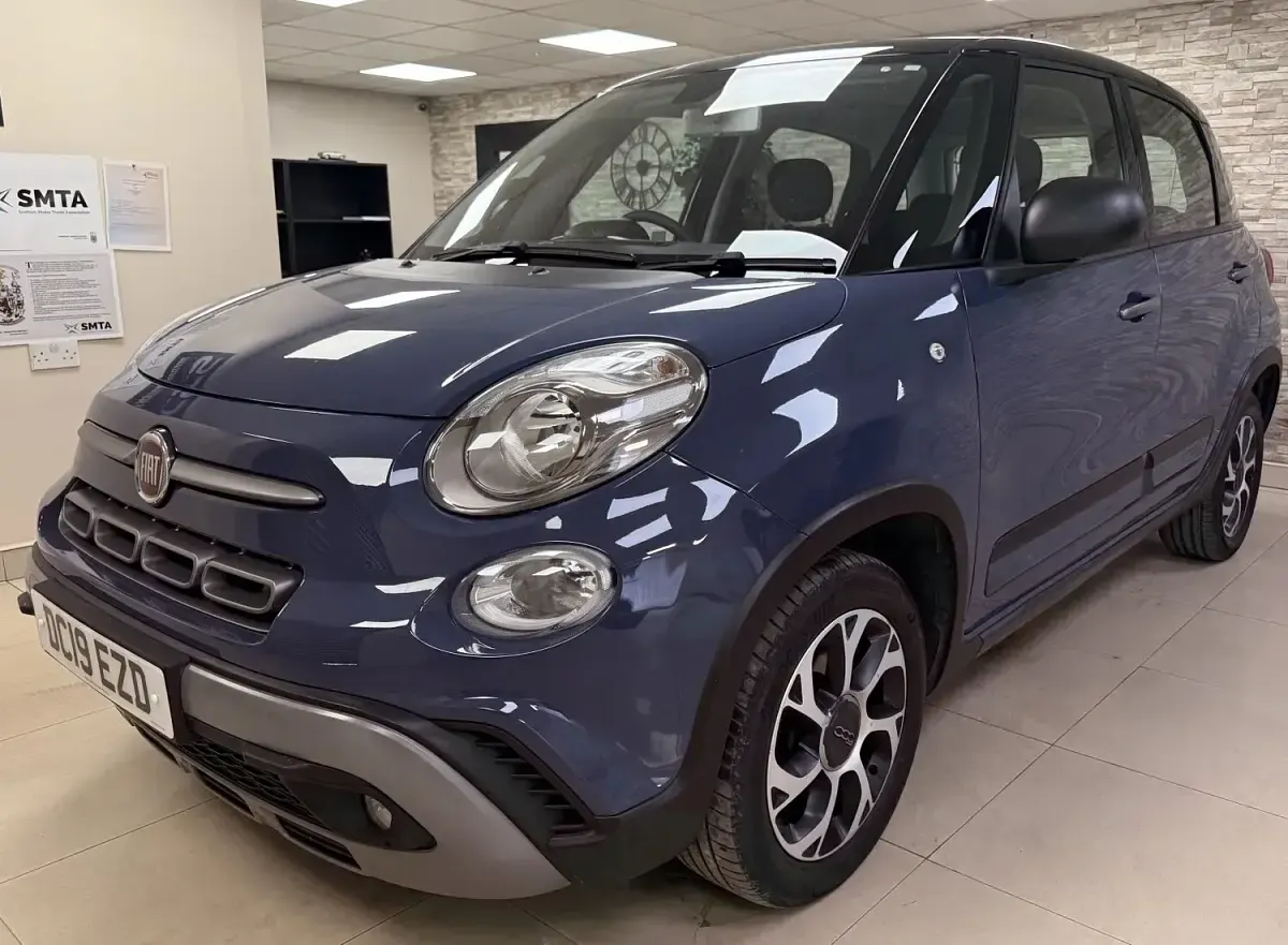 Używany Fiat 500L Cross 95 KM (69 kW) 2019 Niebieski Minivan