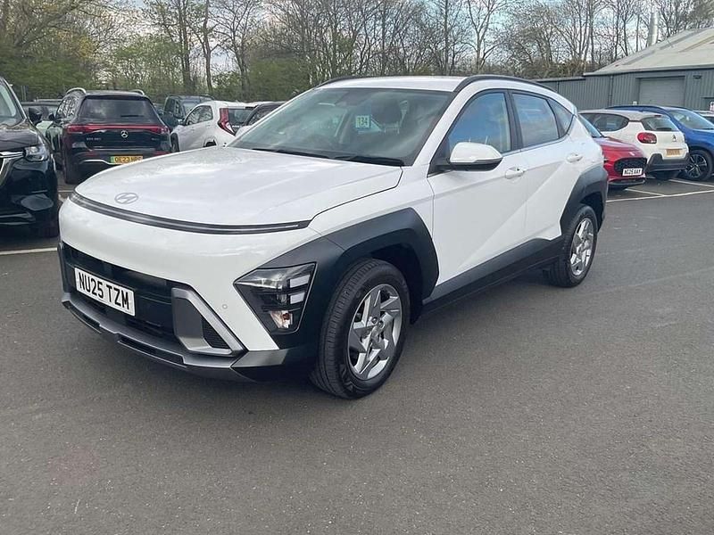 Used Hyundai Kona Advanced 120 HP (88 kW) 2025 White SUV