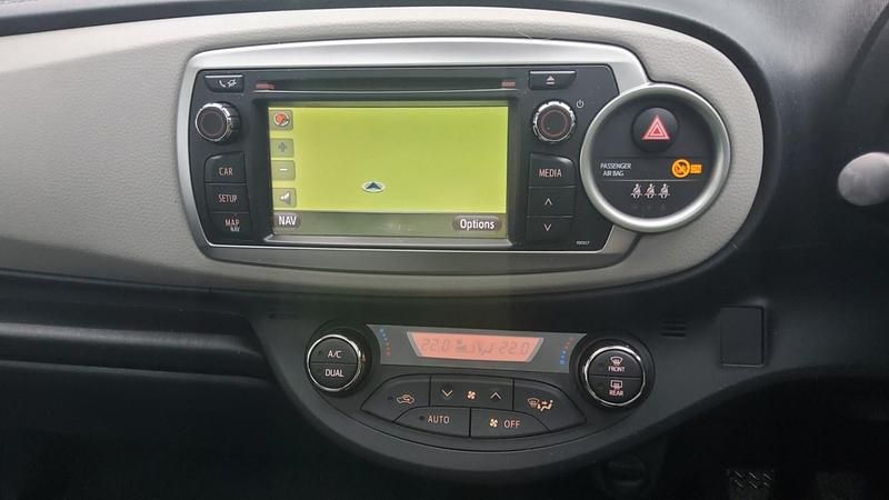 Used Toyota Yaris 2011 Turquoise Hatchback