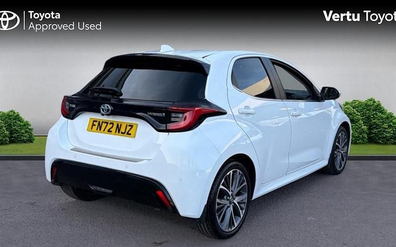 Used Toyota Yaris Hybrid 116 HP (85 kW) 2025 Hatchback