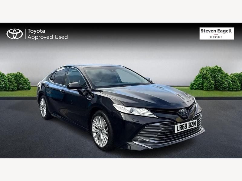 Black Used 2019 Toyota Camry Sedan | £20,000 (Fair price) - Image 1/3