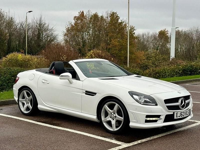 White Used 2014 Mercedes SLK200 AMG Cabriolet | £12,800 (A bit pricey) - Image 1/4