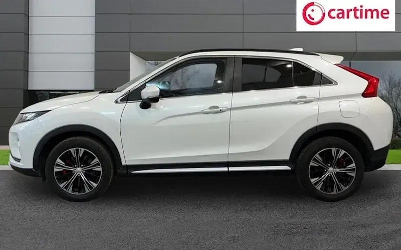 Used Mitsubishi Eclipse Cross 163 HP (119 kW) 2019 White SUV