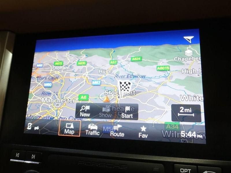 Used Porsche Macan 258 HP (189 kW) 2016 Black SUV