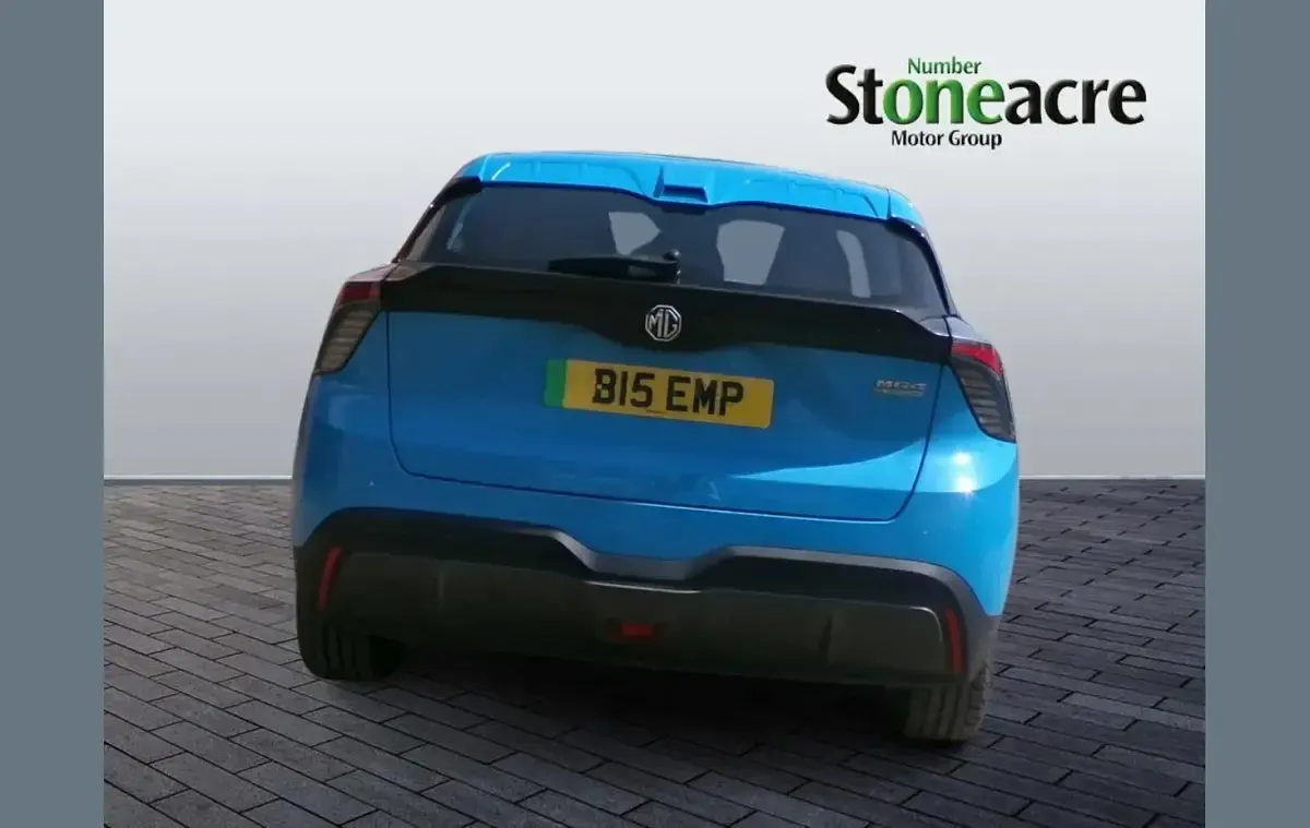 Used MG MG4 EV SE 150 kW (204 HP) 2023 Blue Hatchback