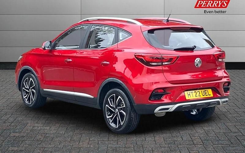 Used MG ZS Exclusive 111 HP (81 kW) 2024 Hatchback