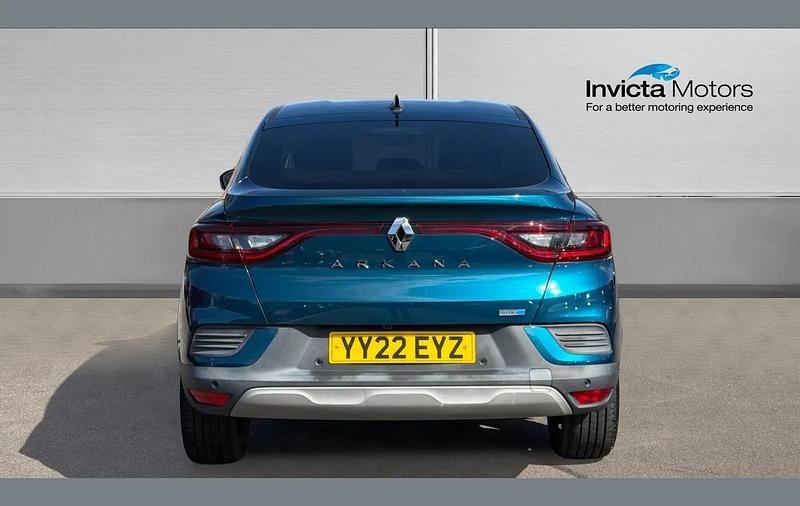 Used Renault Arkana Version S 145 HP (106 kW) 2022 Blue SUV