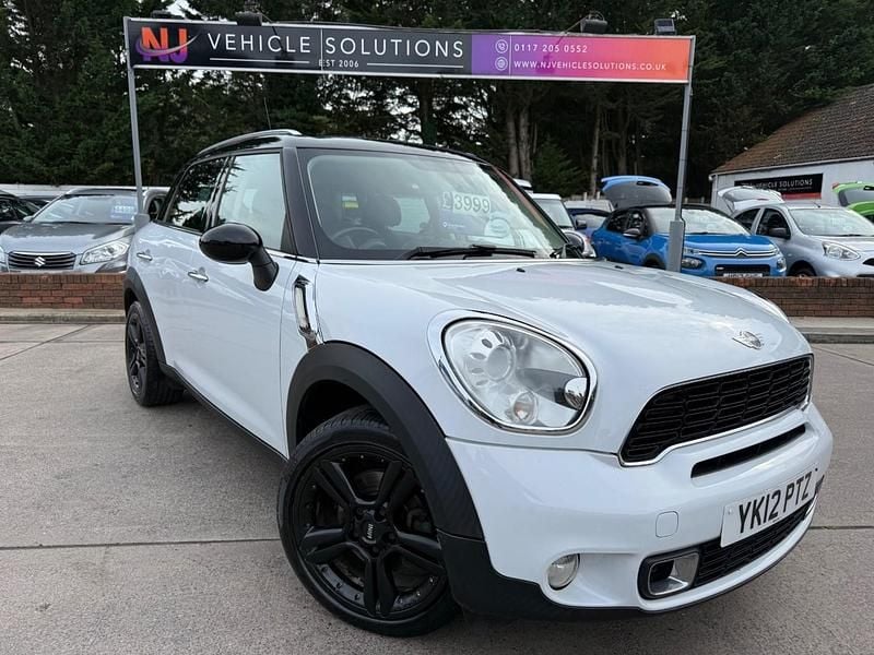 White Used 2012 Mini Cooper S Countryman SUV | £3,999 (Fair price) - Image 1/4