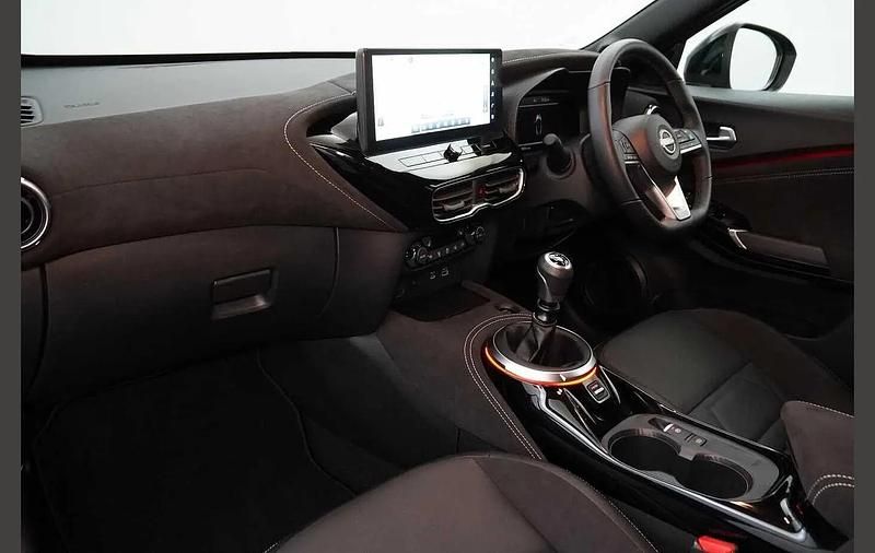 Used Nissan Juke Tekna+ 112 HP (82 kW) 2024 Grey SUV