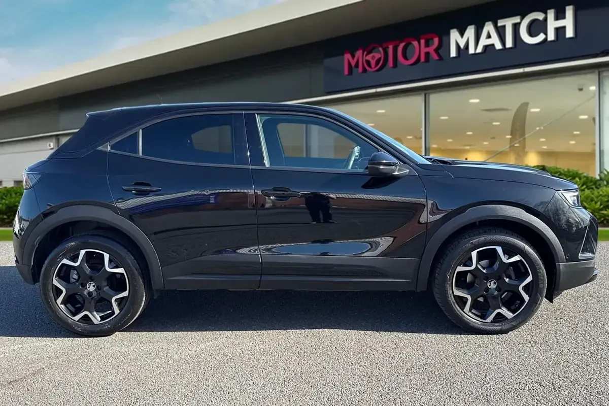 Second-hand Vauxhall Mokka Ultimate 2023 Negru SUV