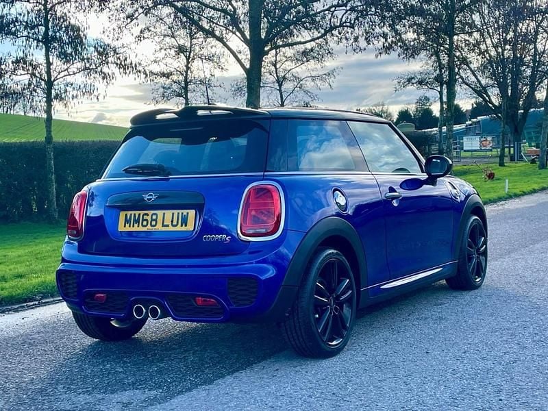 Usado Mini Cooper S Hatch 2018 Azul Citadino