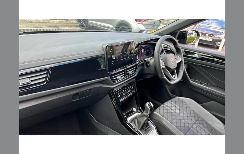 New VW T-Roc Black Edition 147 HP (108 kW) 2026 Black SUV