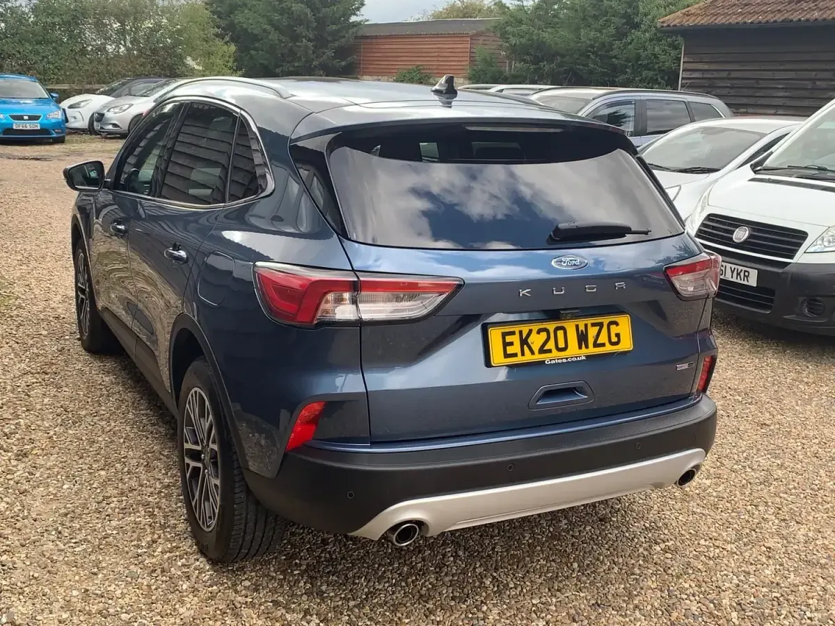 Usado Ford Kuga Titanium 2020 Azul SUV