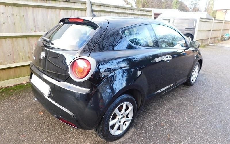Used Alfa Romeo MiTo Progression 105 HP (77 kW) 2016 Black Hatchback