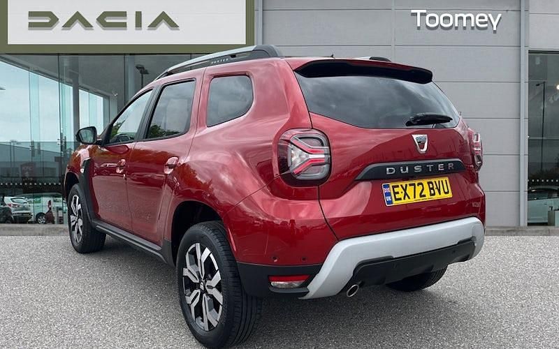 Used Dacia Duster Prestige 90 HP (66 kW) 2022 Red SUV