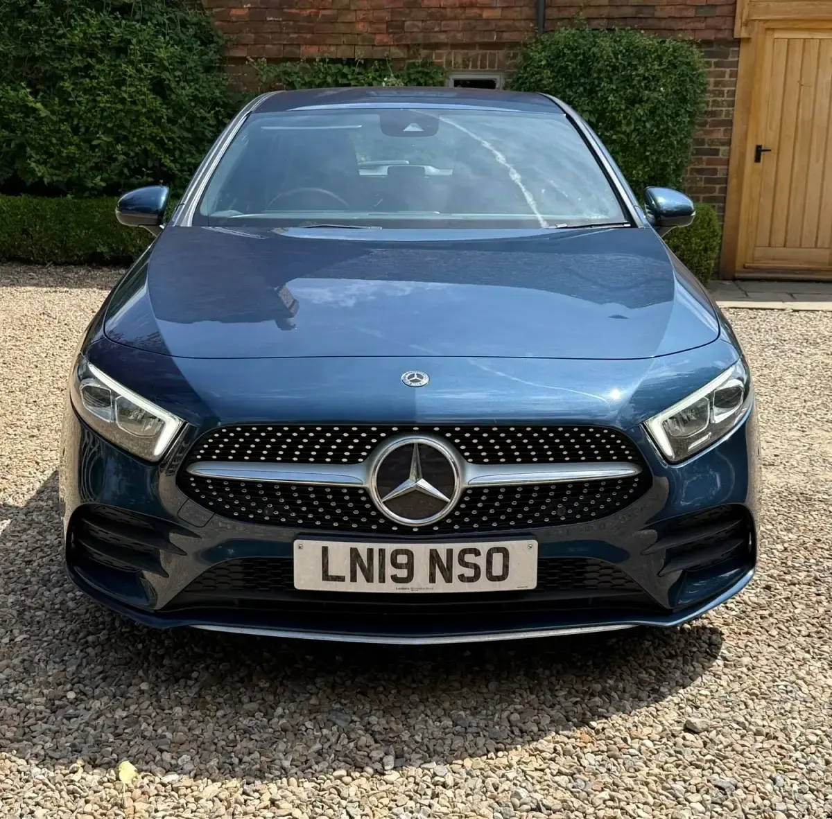 Used Mercedes A200 Executive 163 HP (119 kW) 2019 Blue Hatchback