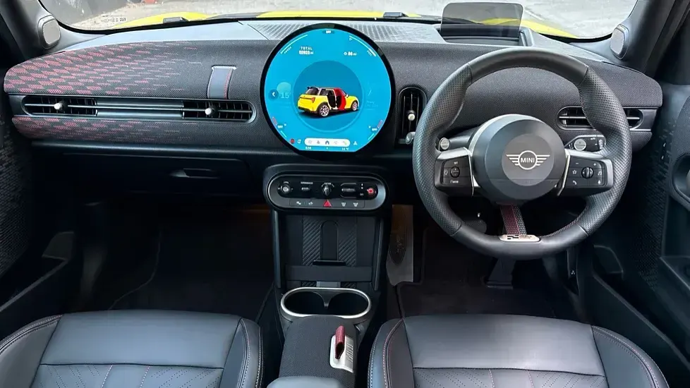 Used Mini Cooper S Hatch 201 HP (147 kW) 2026 Yellow Hatchback