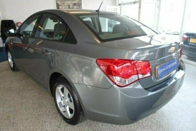 Used Chevrolet Cruze 2010 Sedan