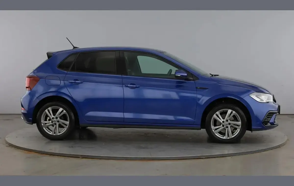 Used VW Polo R-line 110 HP (80 kW) 2024 Blue Hatchback