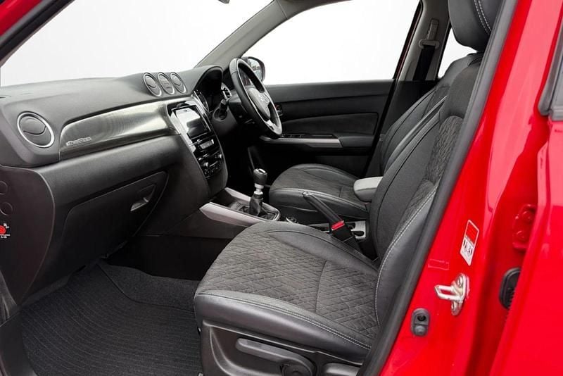 Used Suzuki Vitara SZ5 2022 Red/black roof SUV