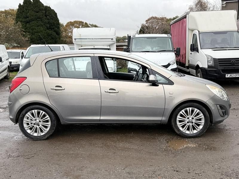 Used Vauxhall Corsa 85 HP (62 kW) 2011 Brown Hatchback