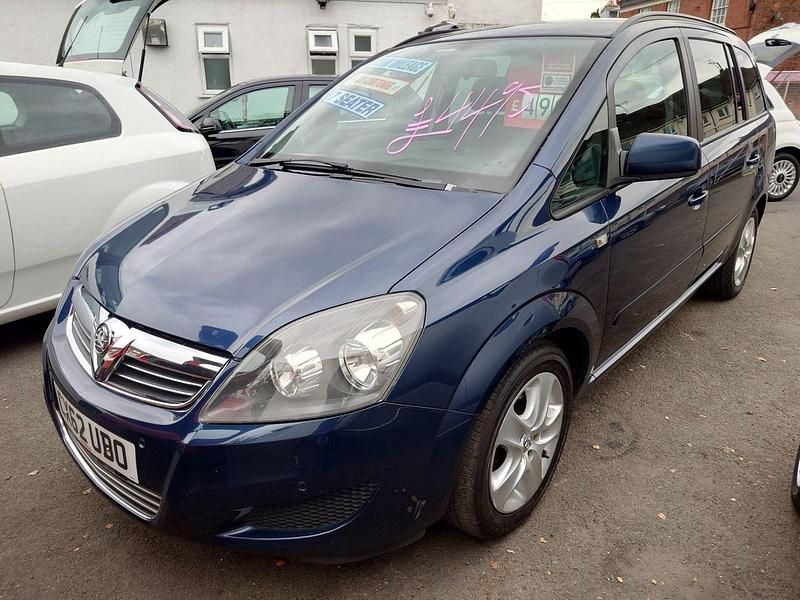Blue Used 2012 Vauxhall Zafira MPV | £4,495 (A bit pricey) - Image 1/1