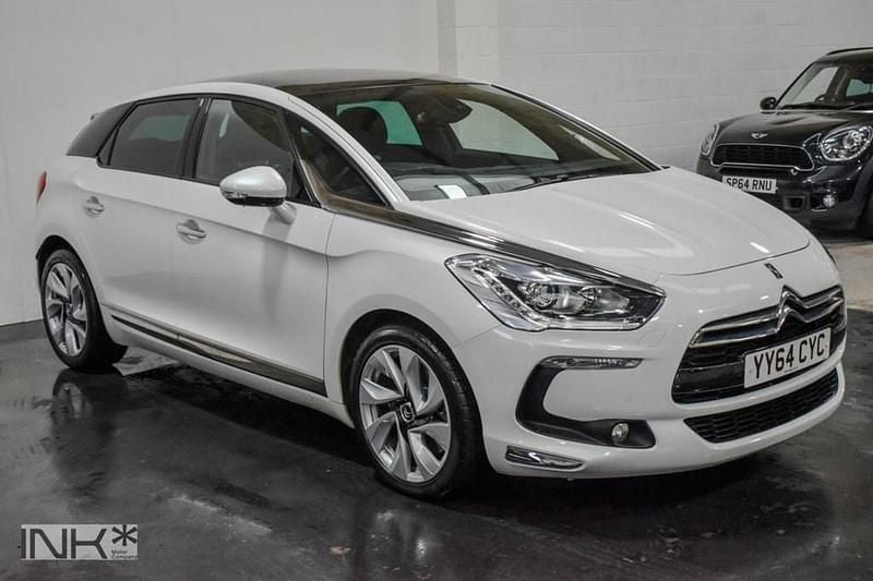 Used Citroën DS5 160 HP (117 kW) 2014 White Hatchback