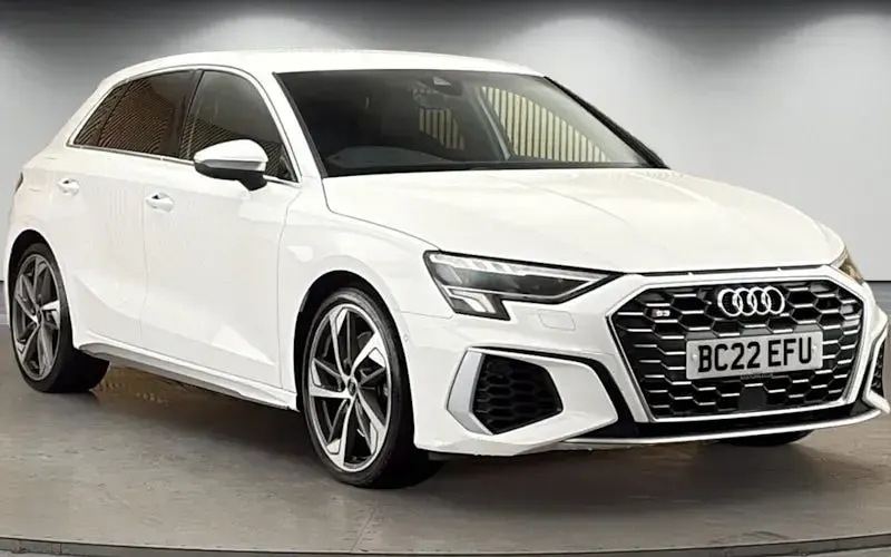 Usado Audi S3 Sportback Comfort 310 HP (228 kW) 2022 Citadino