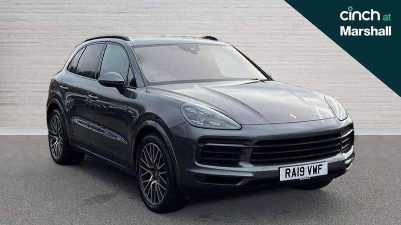 Grey Used 2019 Porsche Cayenne SUV | £32,281 (Good price) - Image 1/4