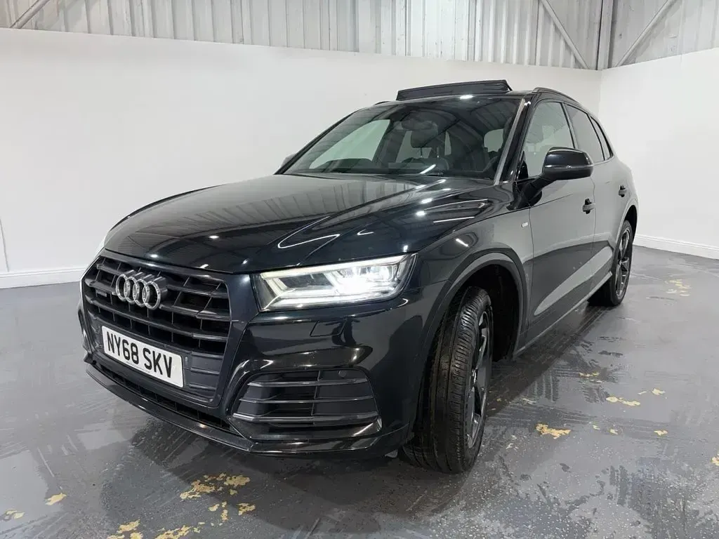 Used Audi Q5 Black Edition 190 HP (139 kW) 2019 Black SUV