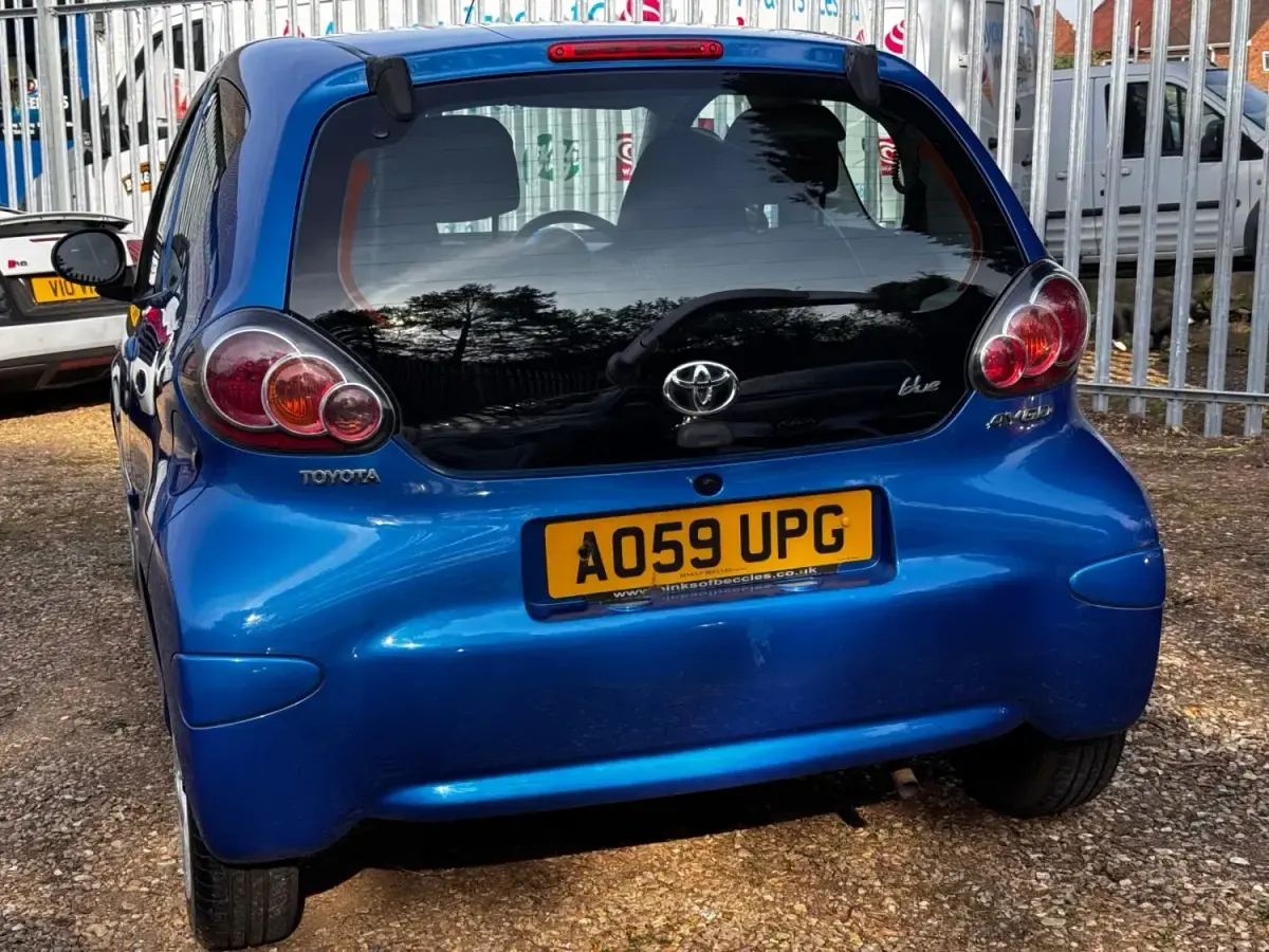 Usado Toyota Aygo 2009 Azul Citadino