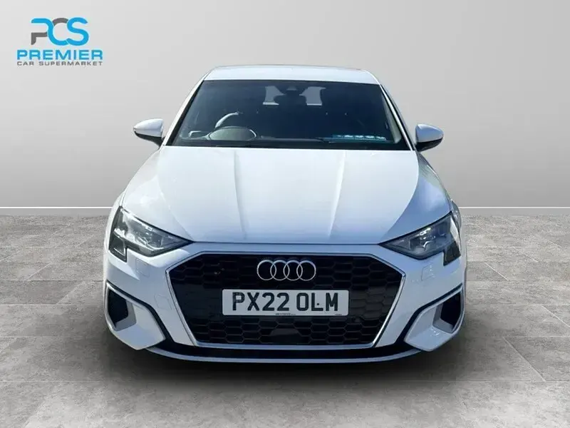 Usado Audi A3 e-tron Sport 2022 Blanco Utilitario
