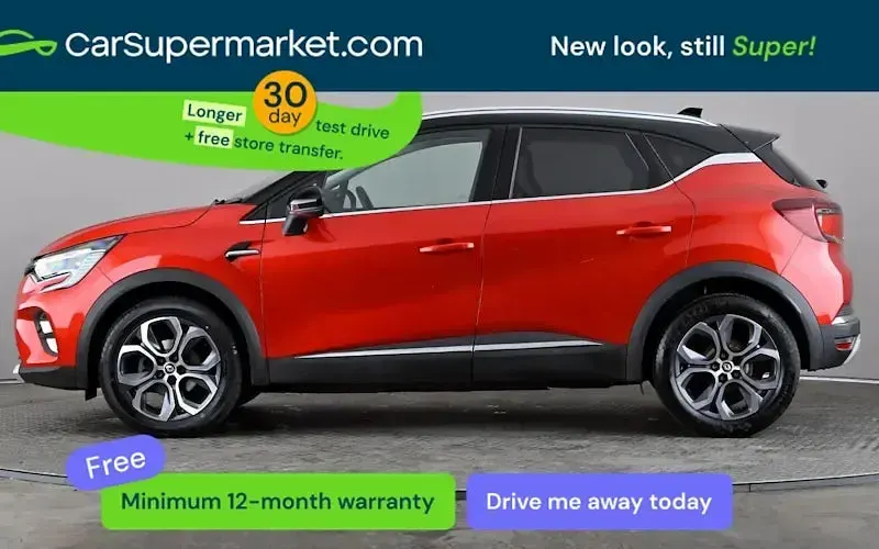 Usado Renault Captur Techno 91 HP (66 kW) 2023 Vermelho SUV