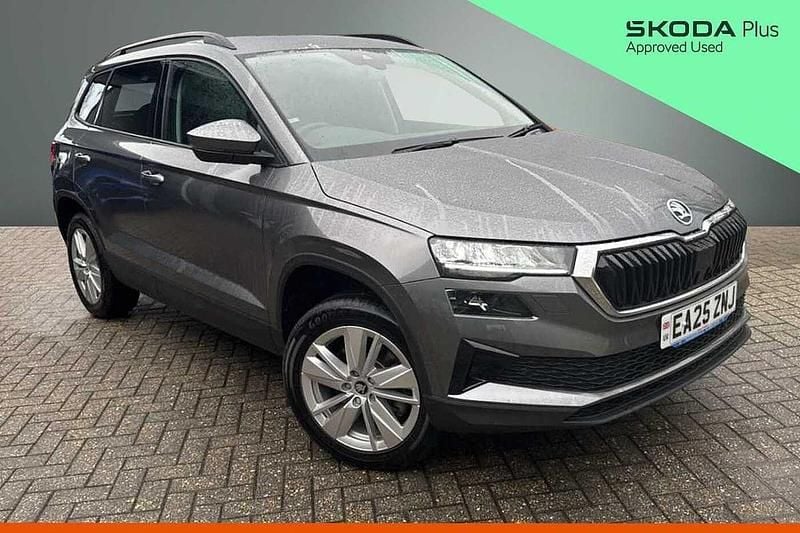 Graphite grey metallic Used 2025 Skoda Karoq SE SUV | £25,650 (Good price) - Image 1/4